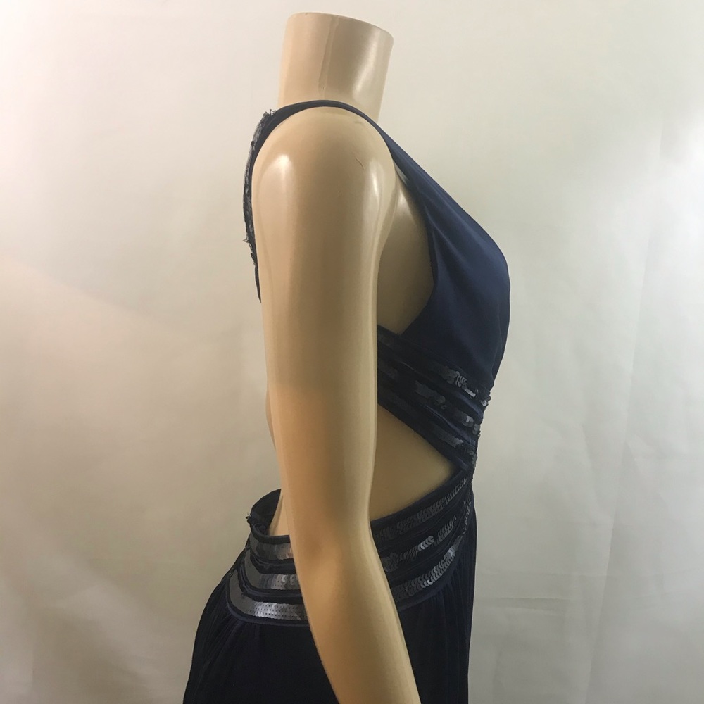 BCBG MAXAZRIA 👠🍷stunning Sexy satin Maxi dress - Picture 9 of 16